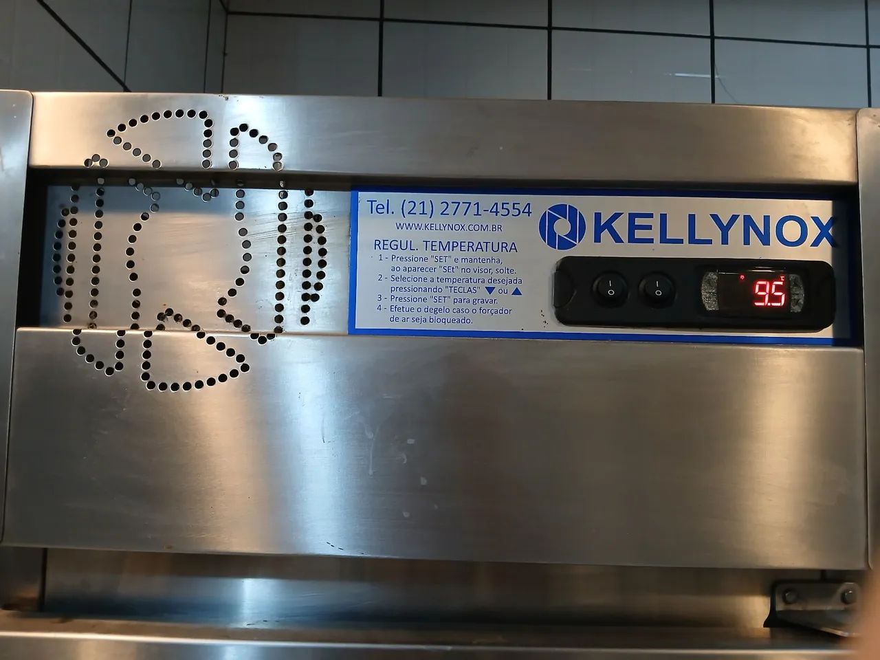 Geladeira Comercial Inox Kellynox - Industrial - GELANDO BEM