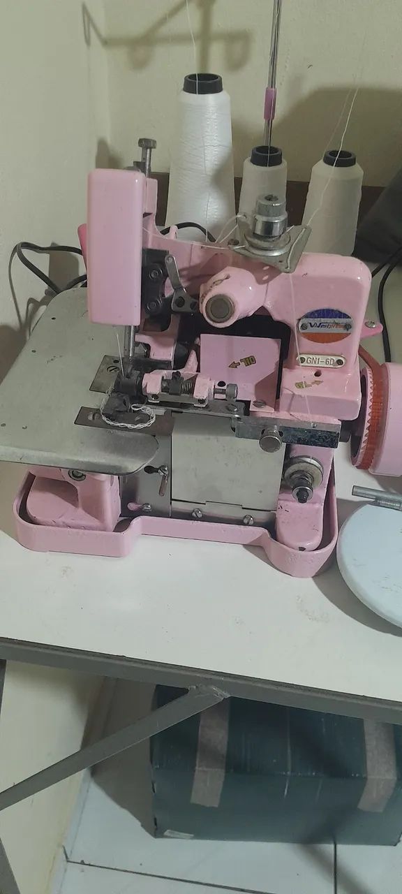 Maquina overloque chinesinha - Foto 4