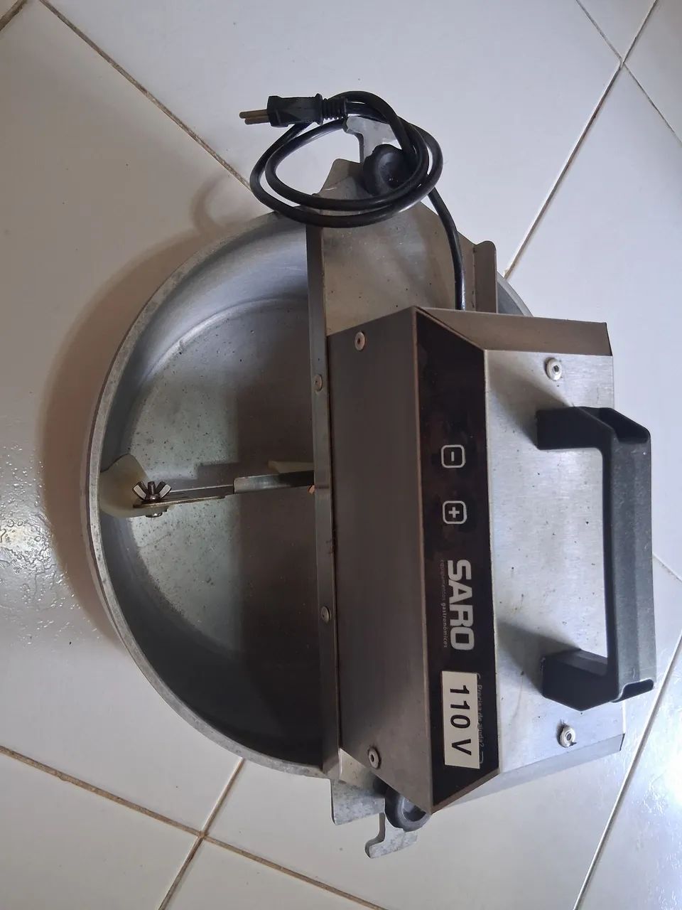 Panela mexedora saro