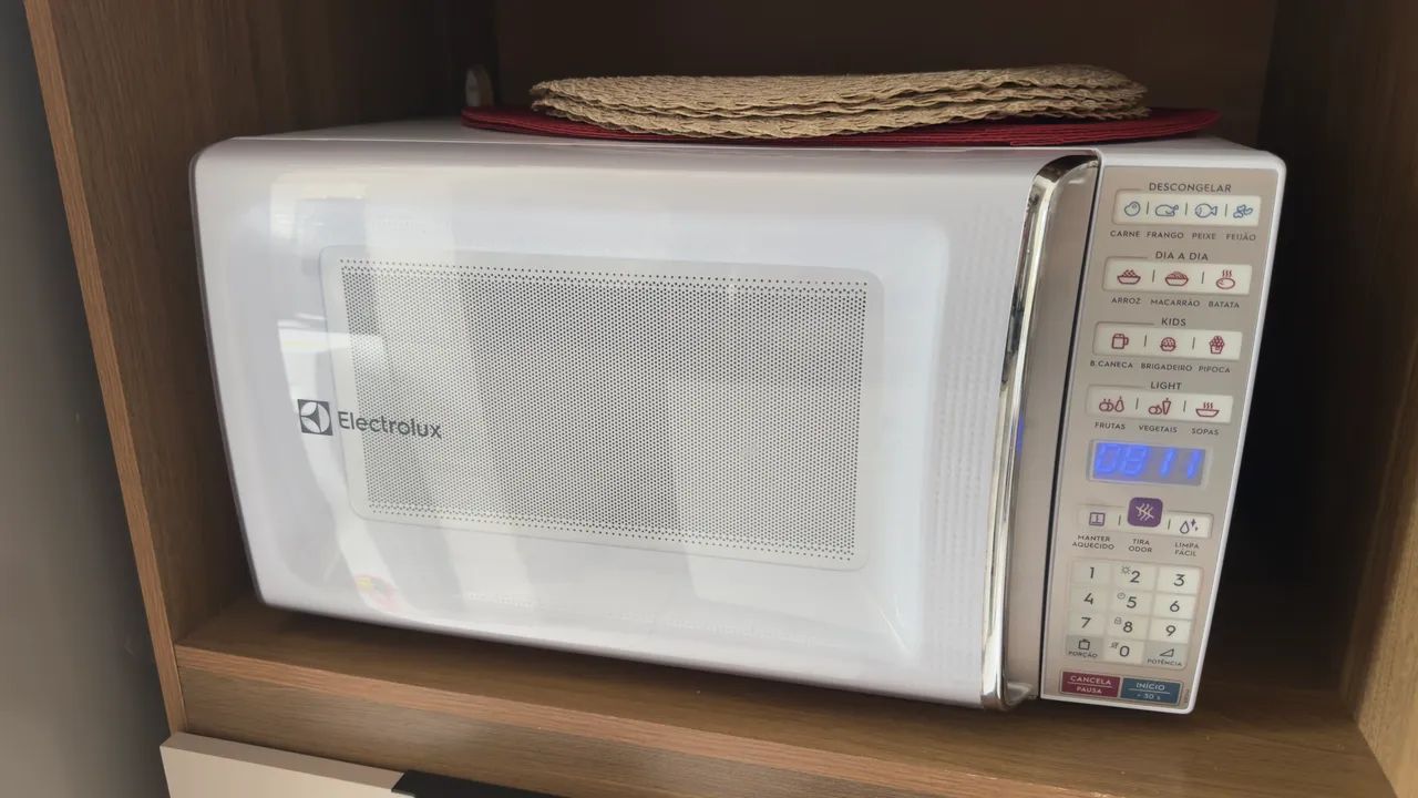 Micro-ondas Electrolux  - Foto 2