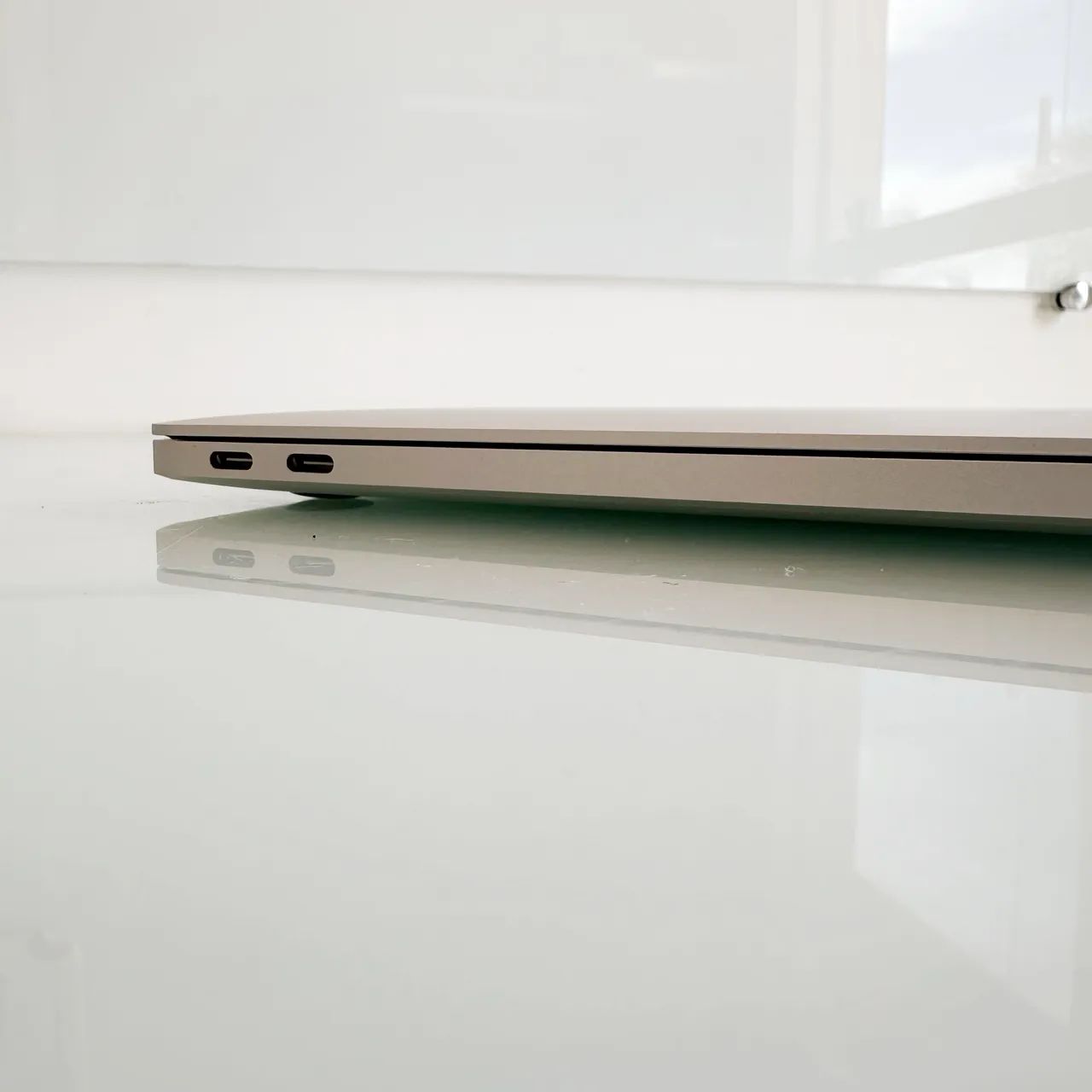 MacBook Pro 13? 2017 i5 8GB 256GB - Funciona - Leia descrição