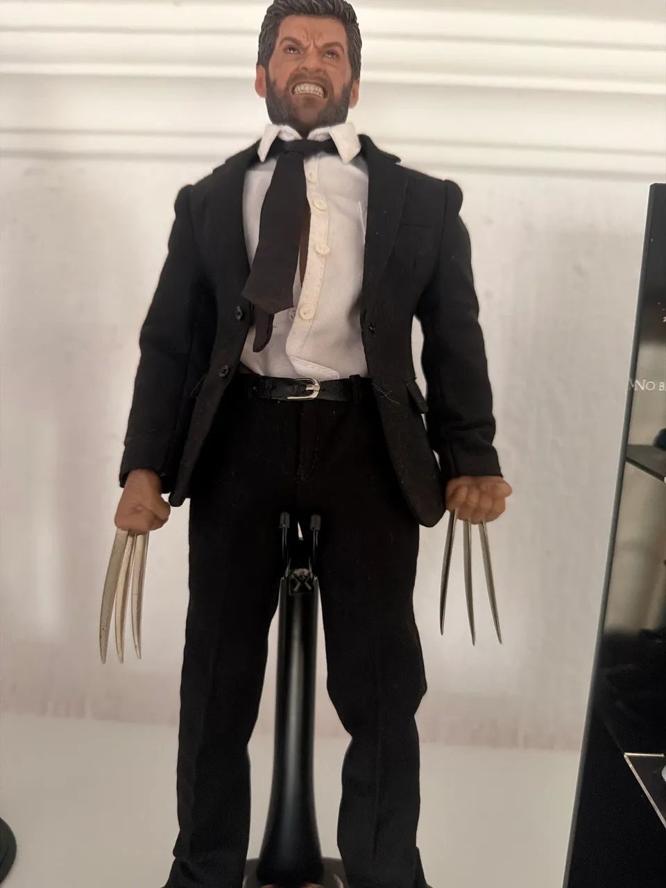 LOGAN 1/6 CUSTON