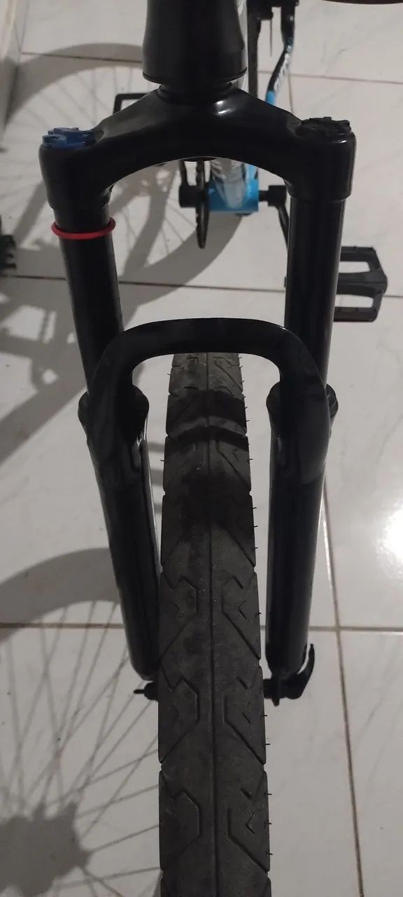 Suspensão aro 26 semi nova 