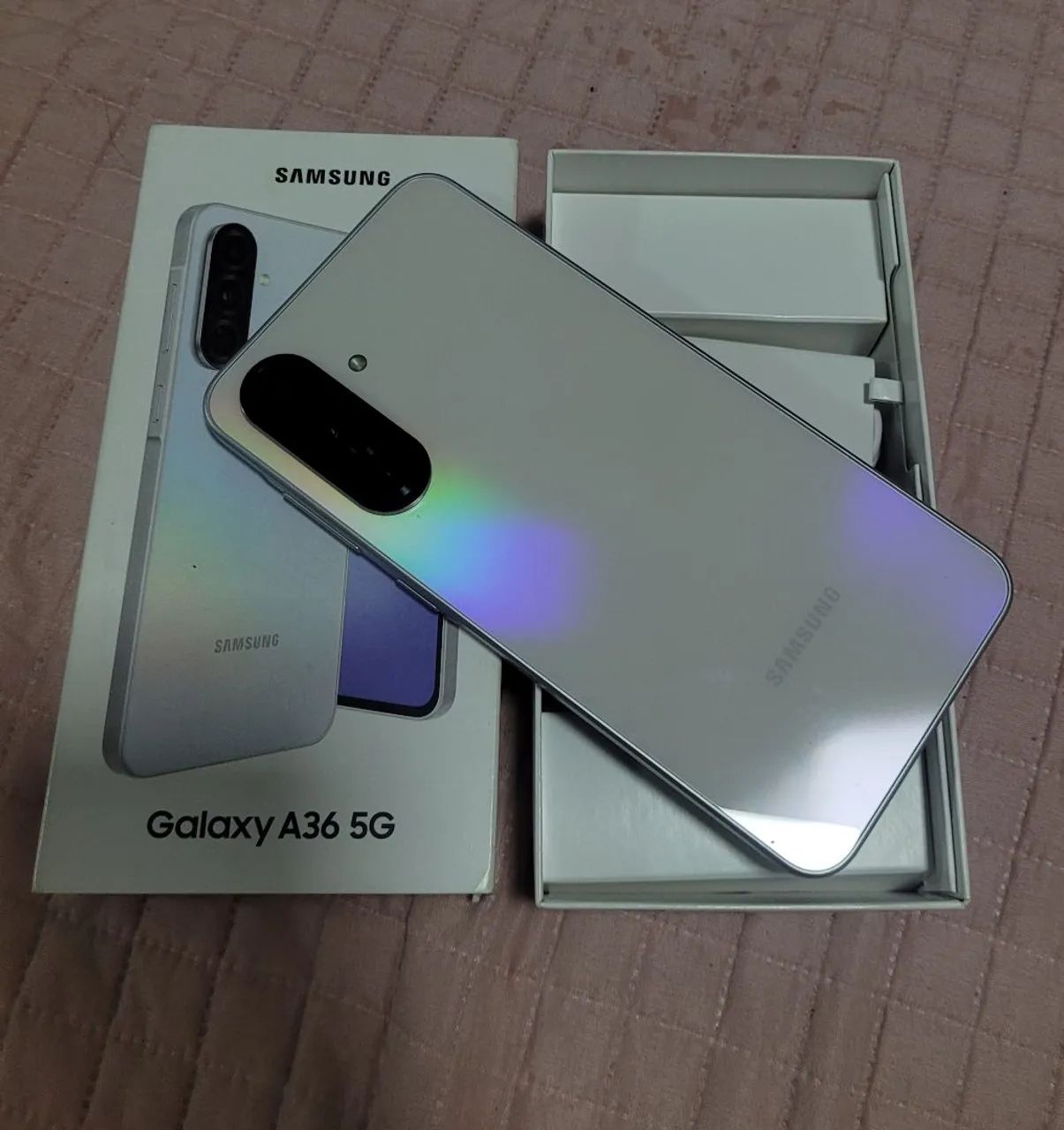 Celular A36 256GB 8GB RAM - Foto 2