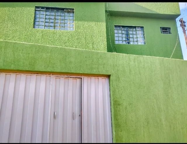 Casa na ESTRUTURAL. Sobrado. 