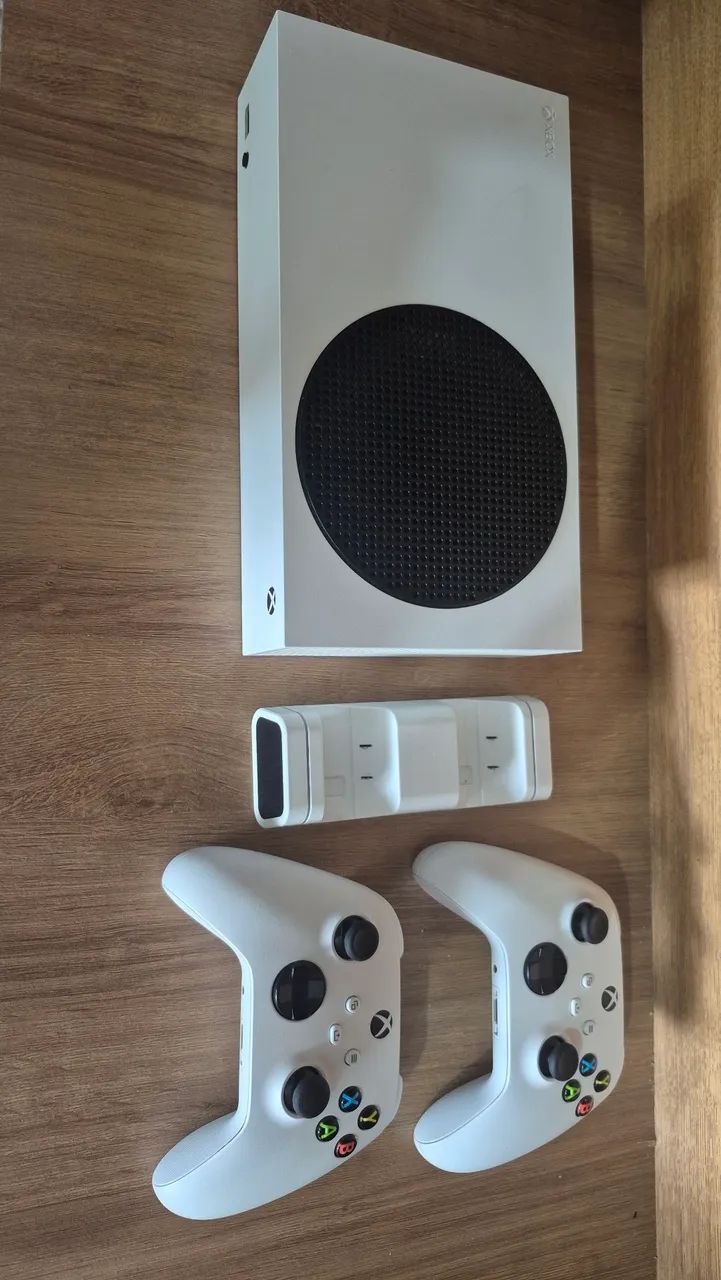 Xbox Séries S 2 controles  - Foto 2