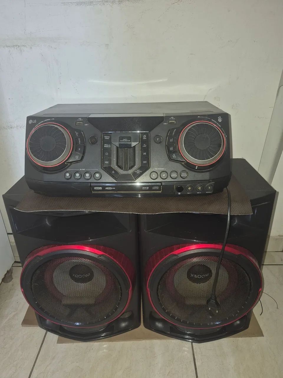 SOM MINI SYSTEM LG XBOOM