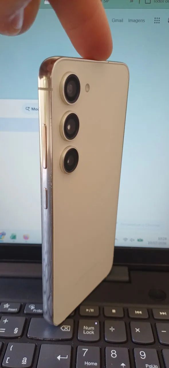 S23 8Gb/256Gb vidro quebrado, funcionando perfeitamente 