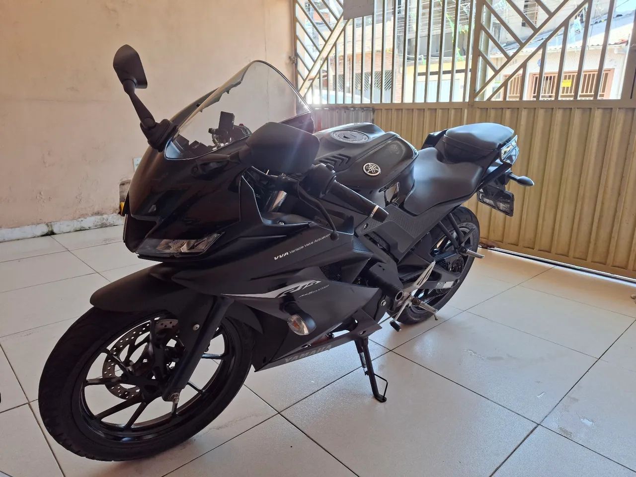 R15 Semi Nova - Foto 4
