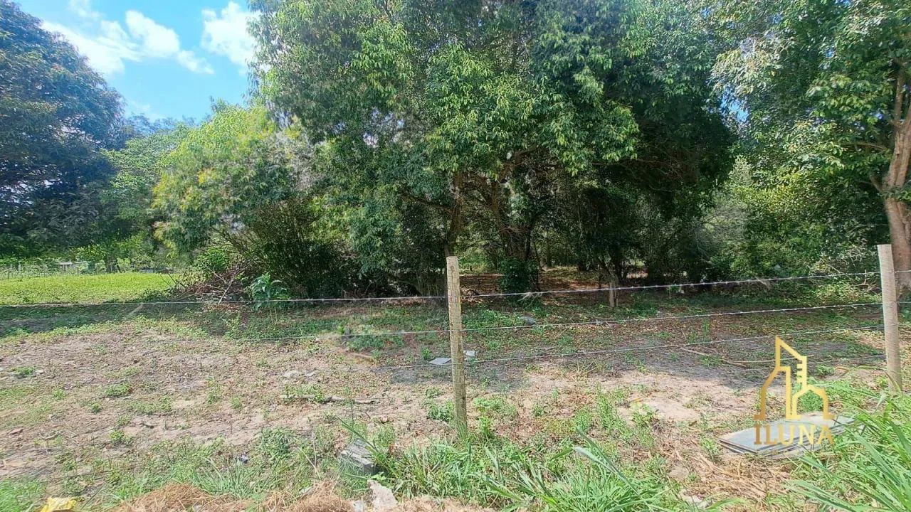 Terreno à venda, 4000 m² por R$ 120.000,00 - Paracatu (morro Grande) - Araruama/RJ