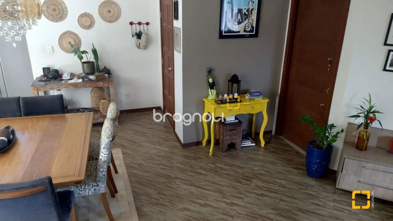 Brognoli Vende - Casa Moderna no Sambaqui - Foto 3