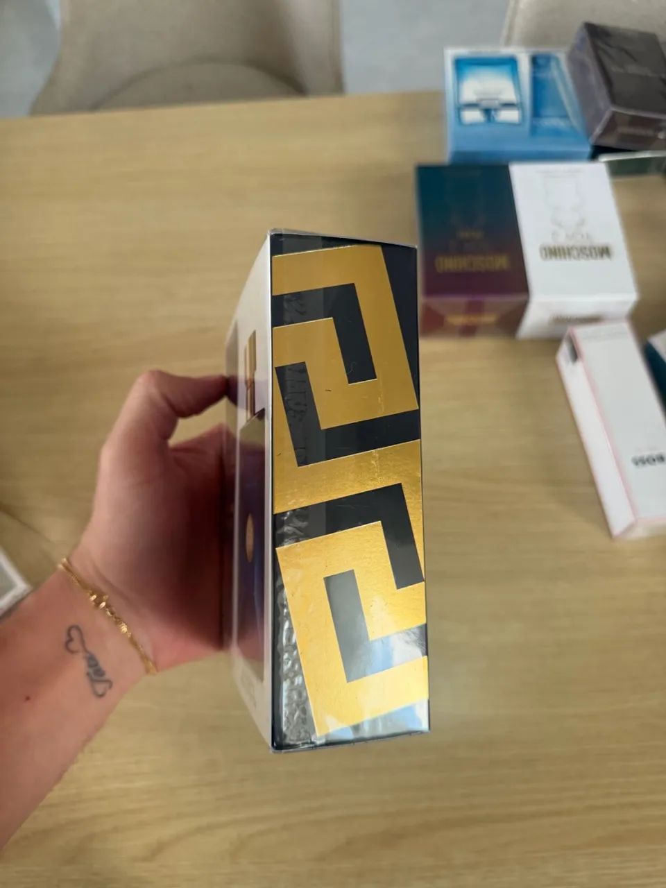 Kit Versace Dylan blue perfume + creme 100ml - Foto 4