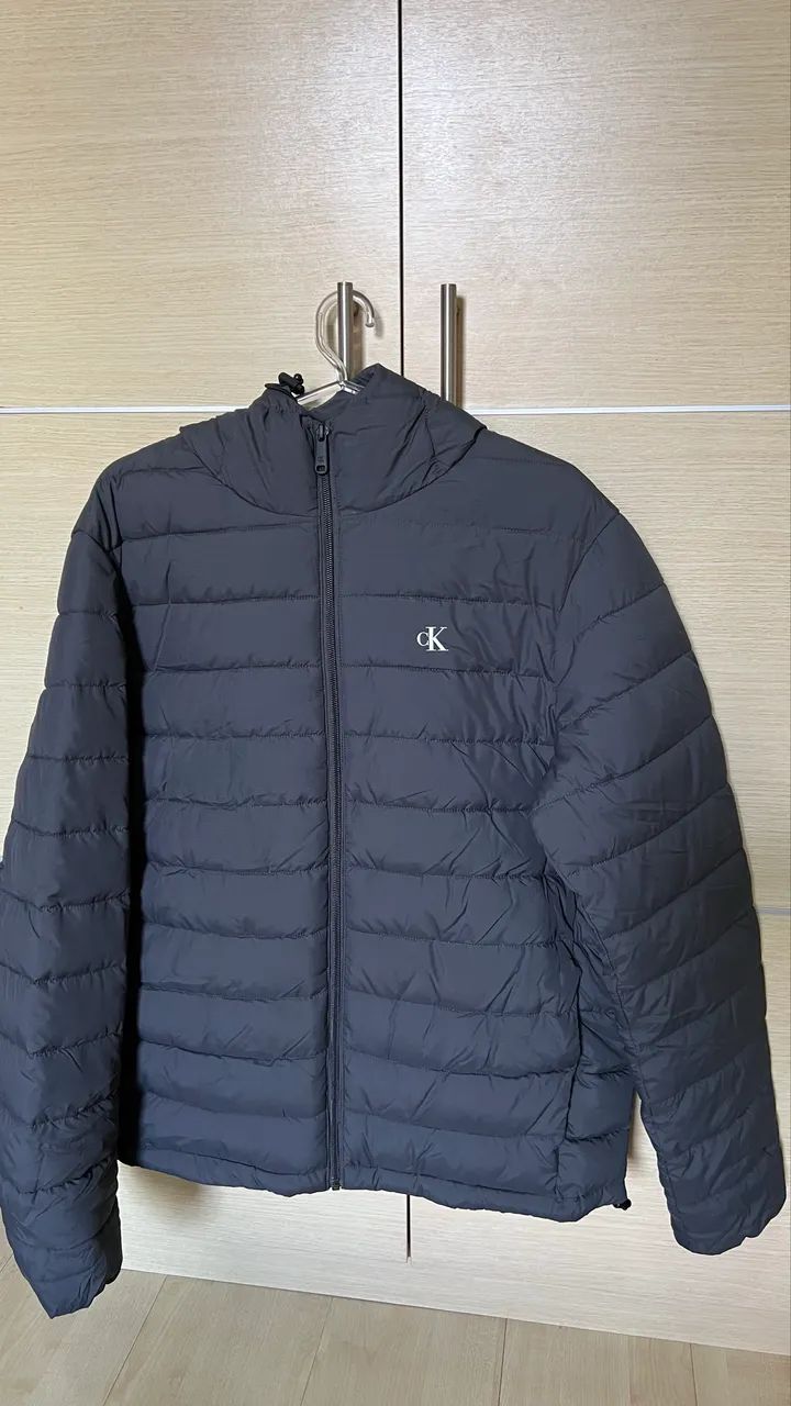 Jaqueta Puffer Calvin Klein Ripstop Empacável Original 
