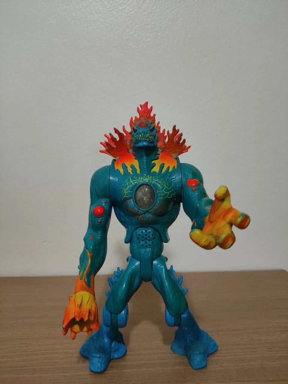 VENDO BONECOS VARIADOS - Foto 3