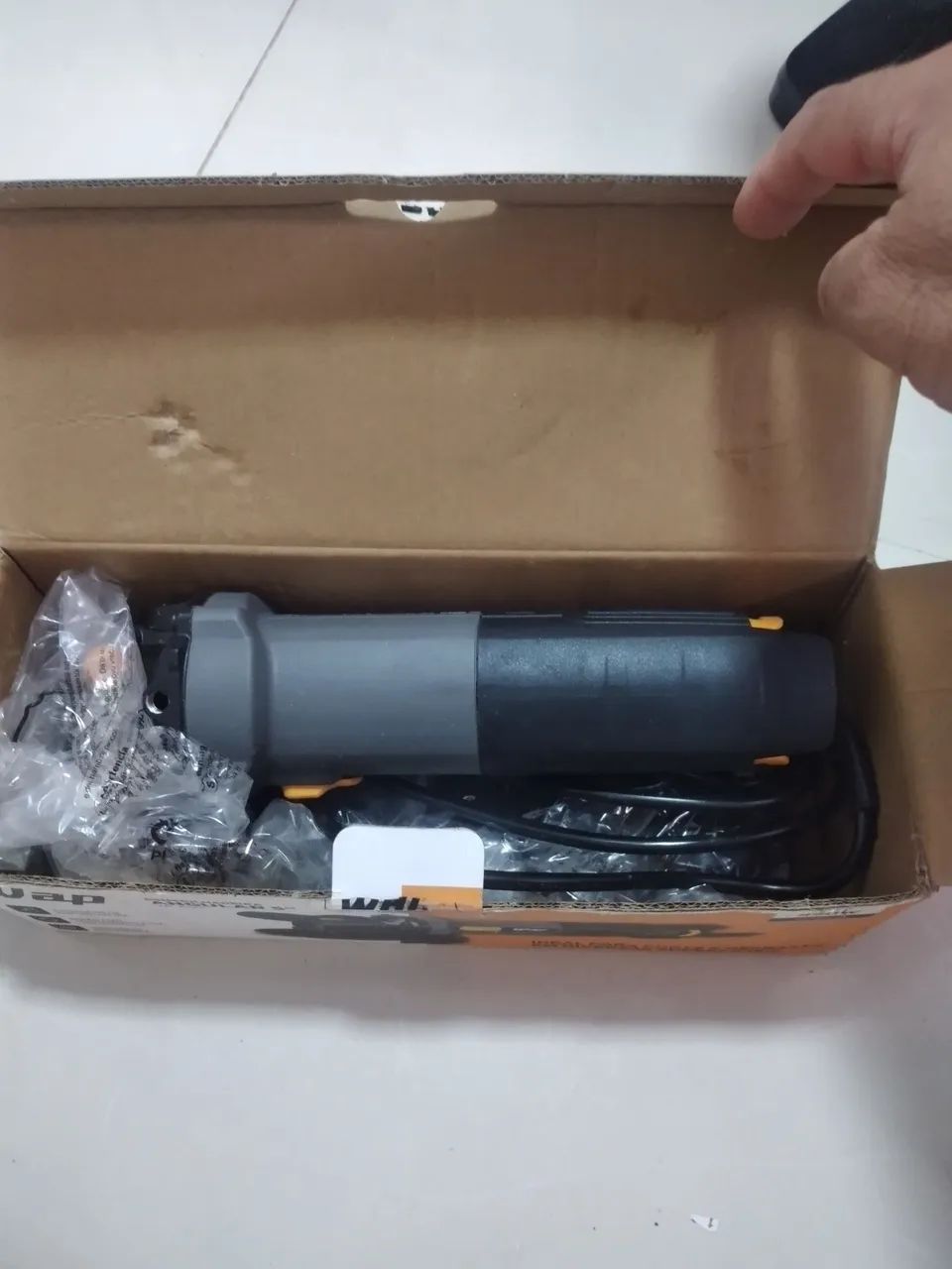 Vendo esmerilhadeira WAP angular 5", 950W e 127V - Foto 2