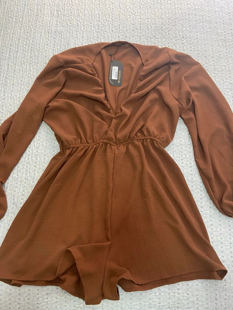 Vende-se vestido & macaquinho - Foto 4