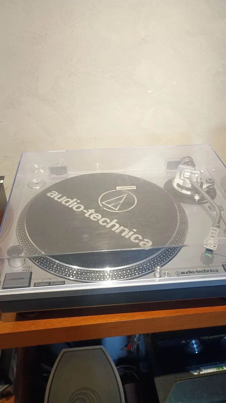 Toca discos AUDIO-TECHNICA AT-LP120-USB - Foto 5