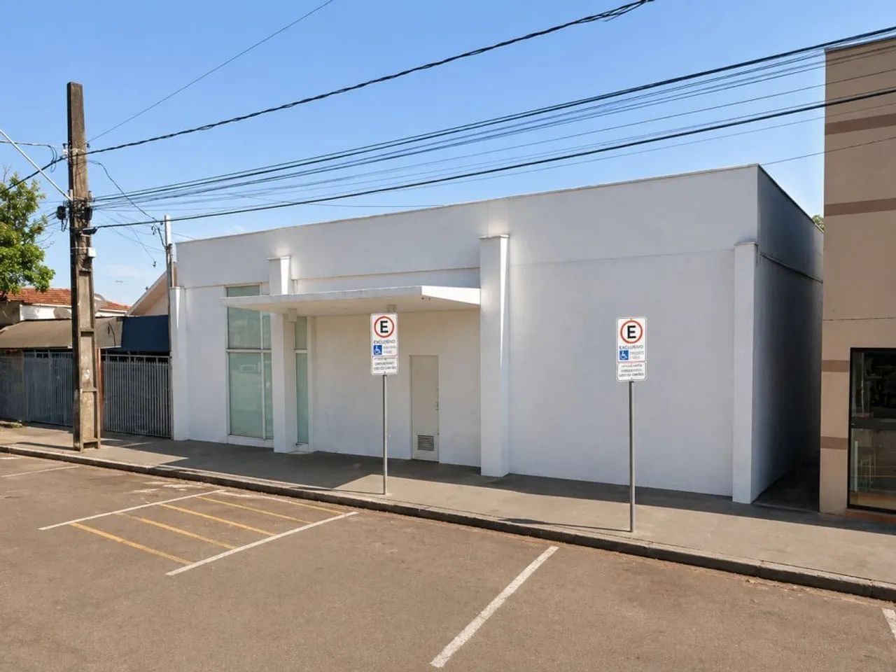 Prédio Comercial 456 m² - Centro - Sertaneja - PR - Foto 4
