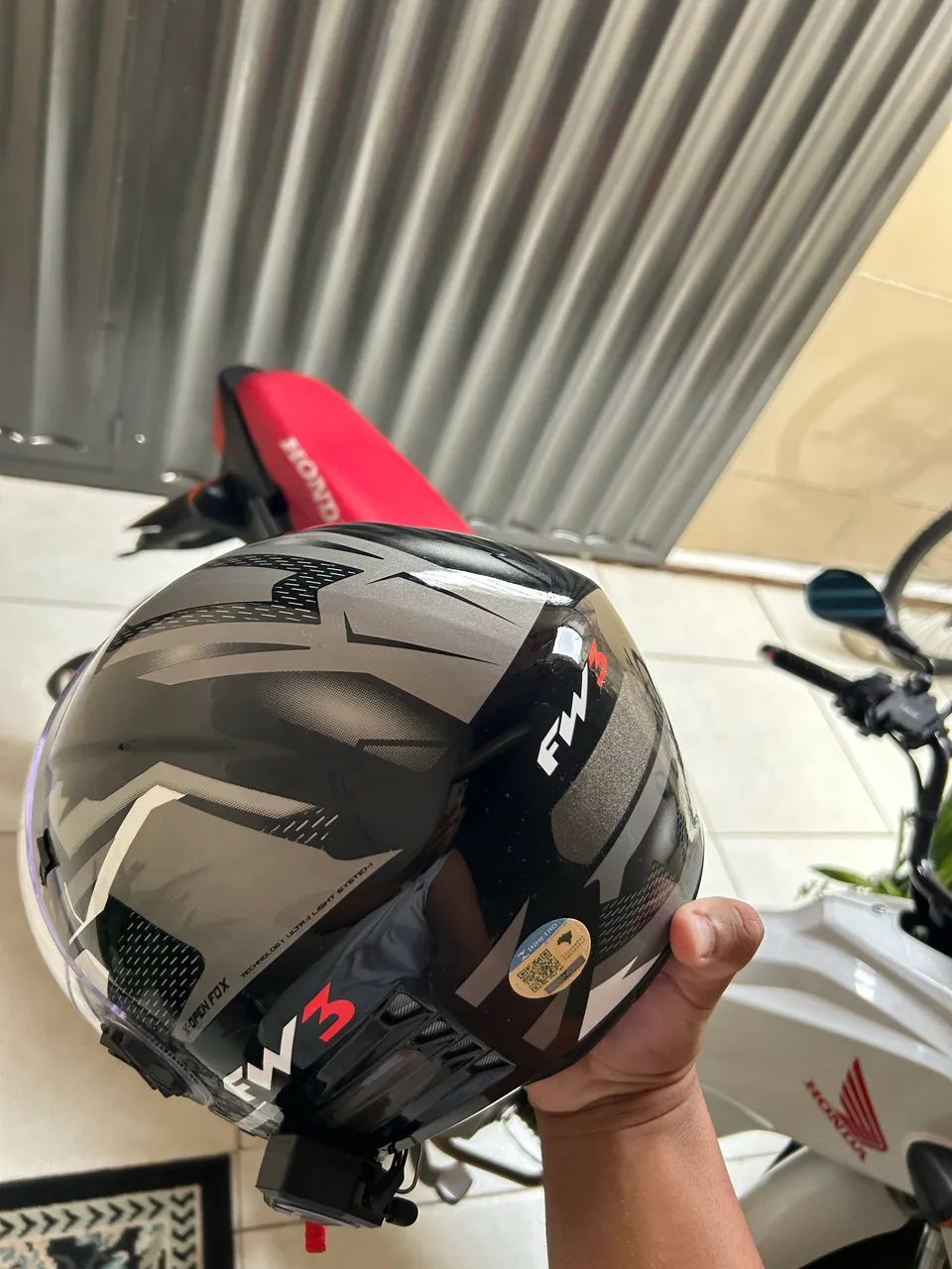 Capacete Fw3 N60 com Óculos - Foto 4