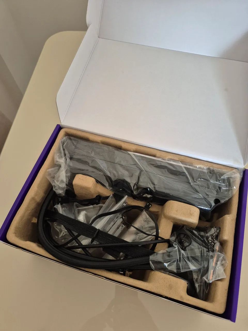 NZXT Kraken Plus 240mm - Foto 2