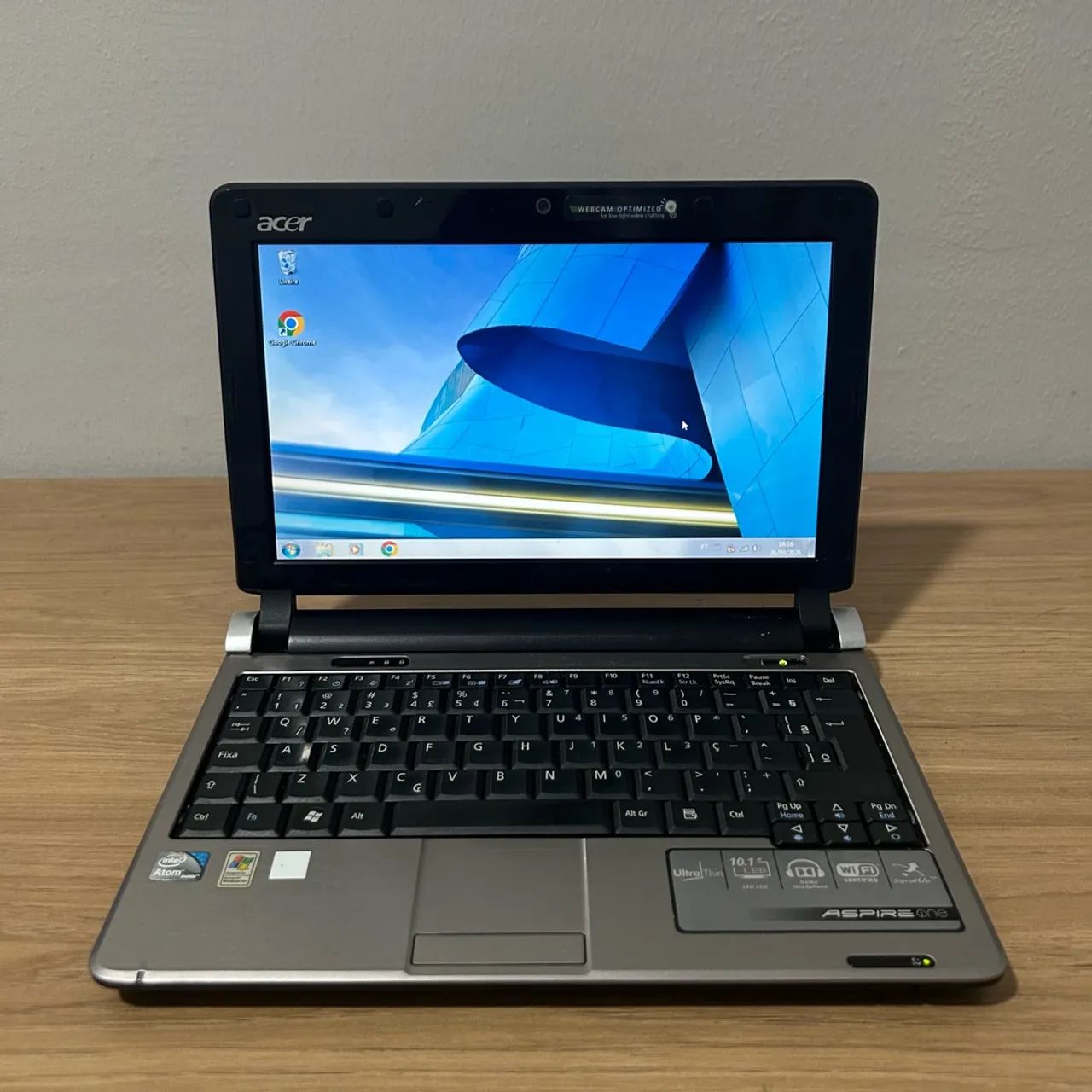 Netbook Acer Aspire One KAV60 | Intel Atom | 2GB RAM (Compacto p/ Estudos) - Foto 2