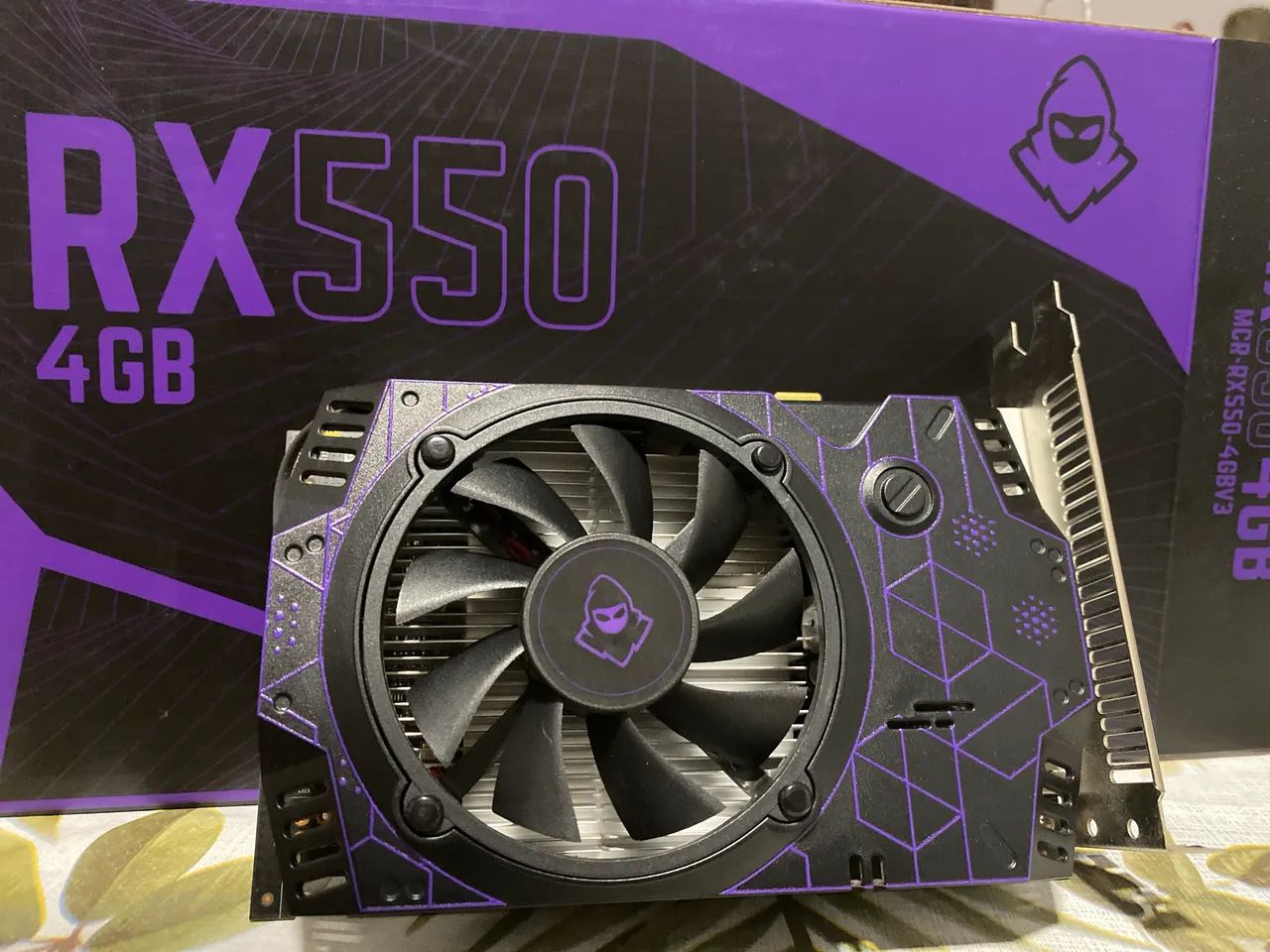 Mancer RX550 4GB (9 meses de uso em perfeito estado)