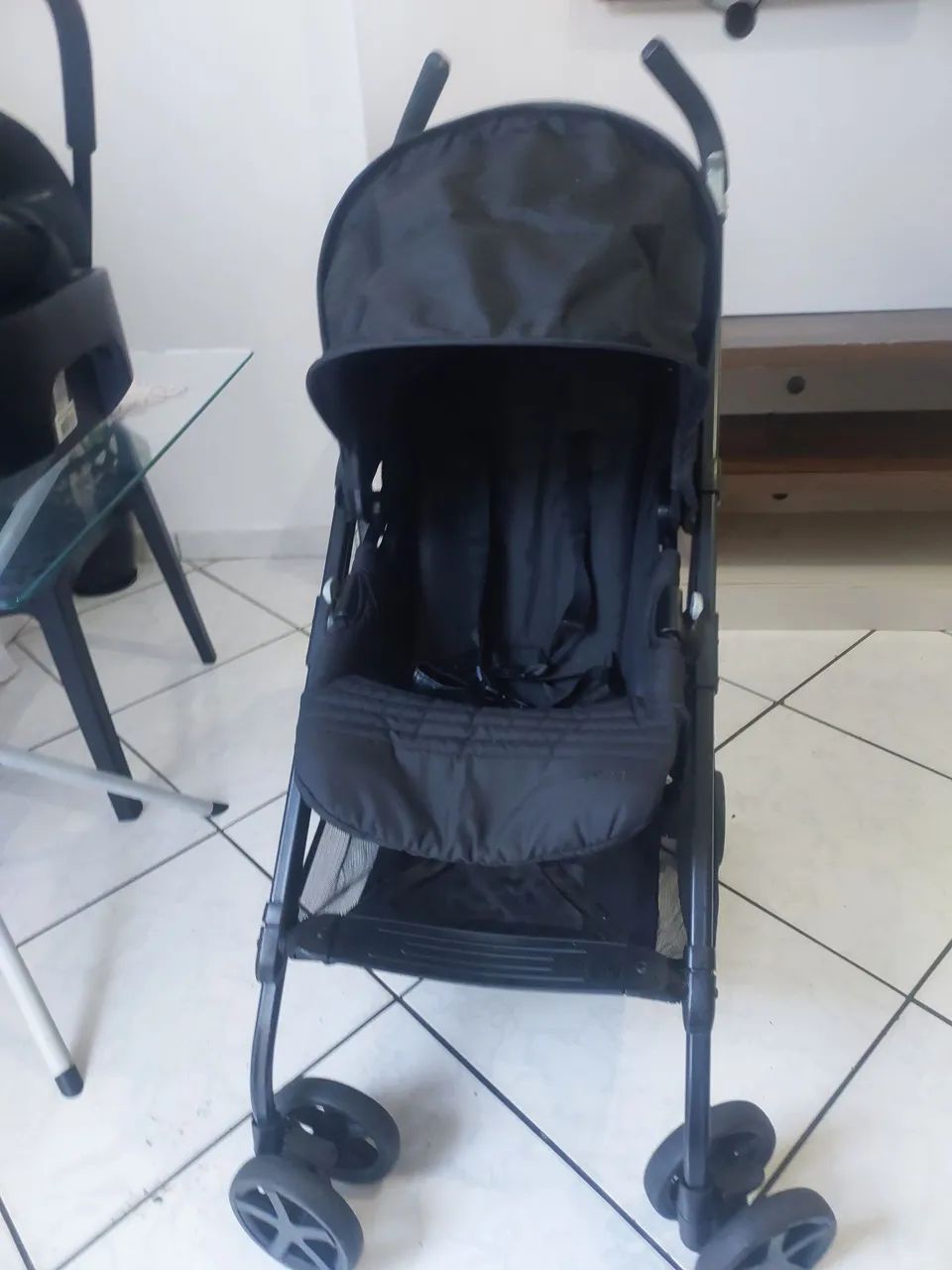 Vendo kit Carrinho de bebê + bebê conforto usado em perfeito estado - Foto 4