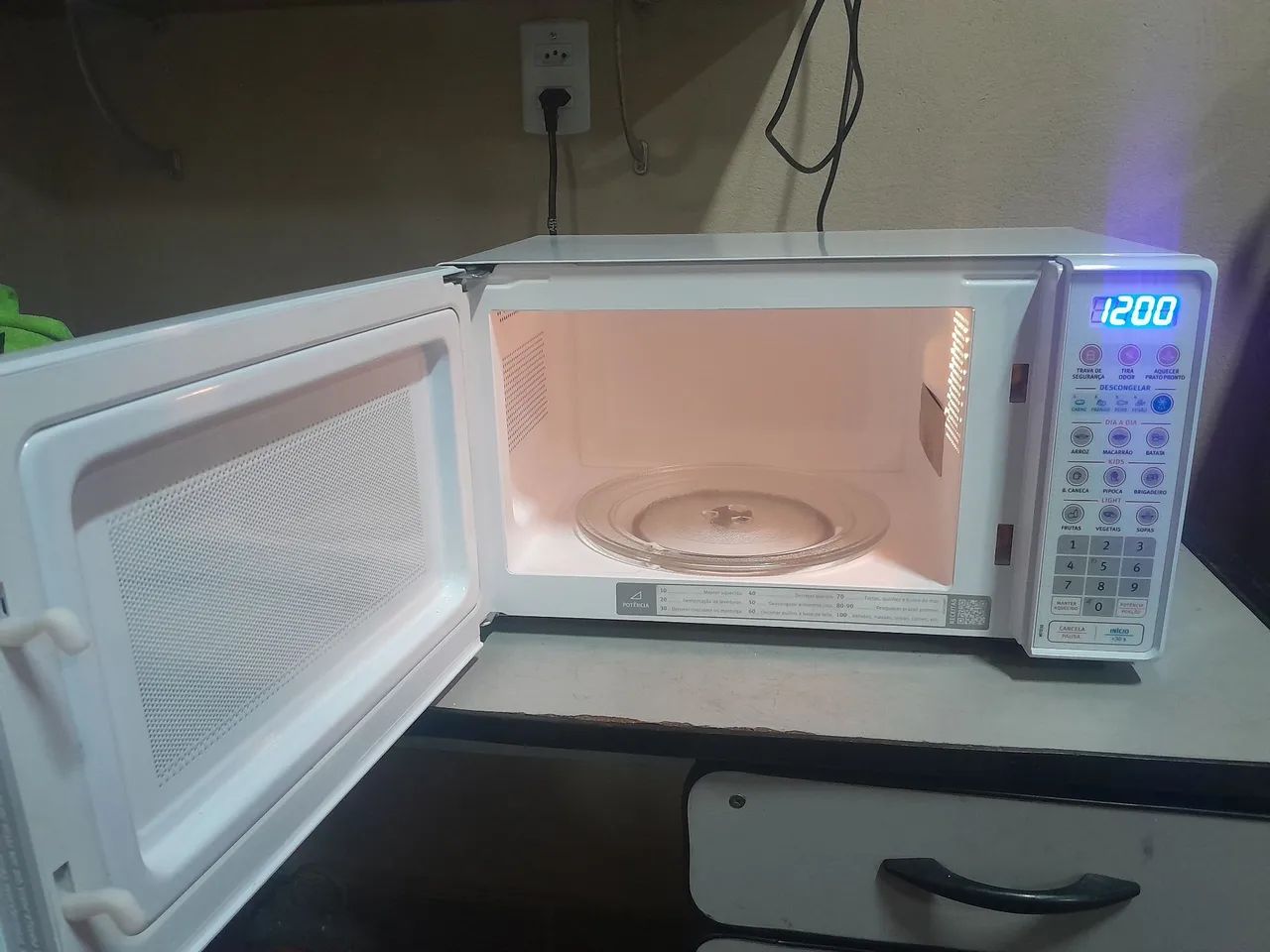 Microondas Electrolux 127v - 20L - Foto 2