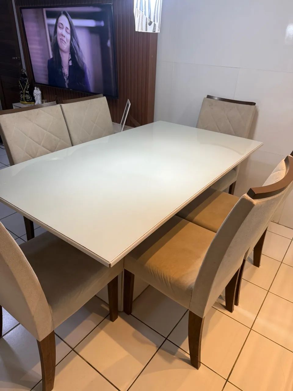 Mesa de jantar 6 cadeiras 
