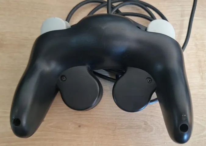 Controle Usb Formato Game Cube (Faço Olx Pay) - Foto 3