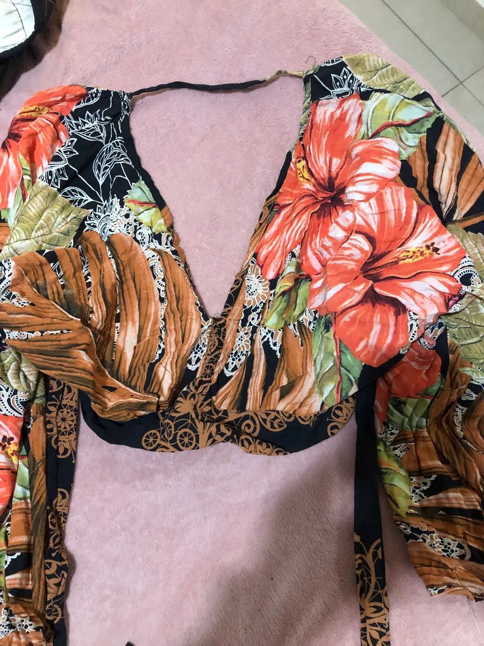 Lote de roupas femininas  - Foto 3