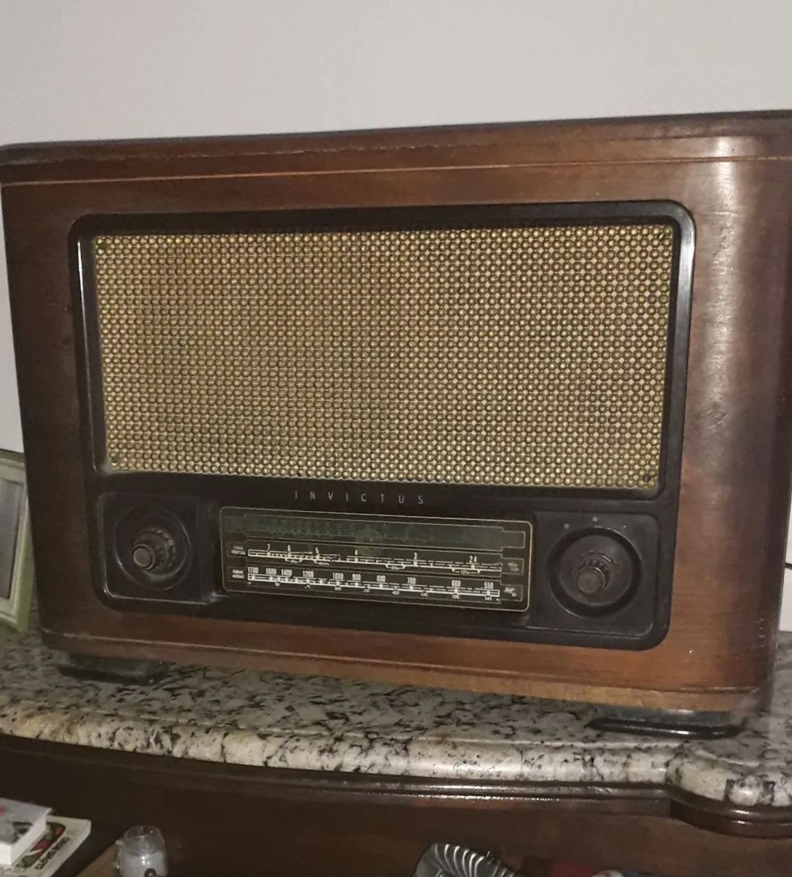 Rádio antigo ( excelente estado de conservação  - Foto 2
