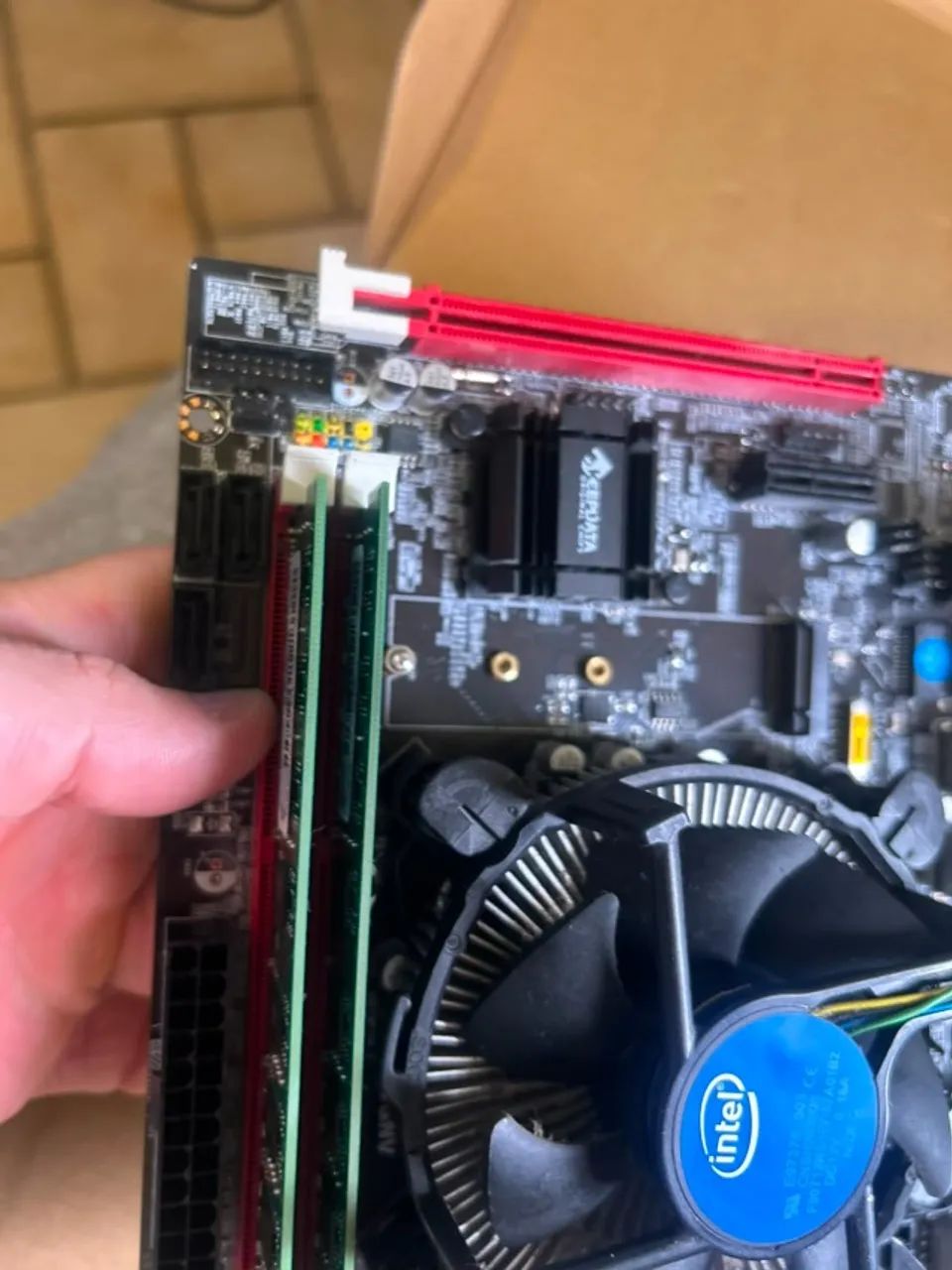 Kit Placa-Mãe + Processador Intel i7 + Cooler + 16 memória  RAM - Foto 4