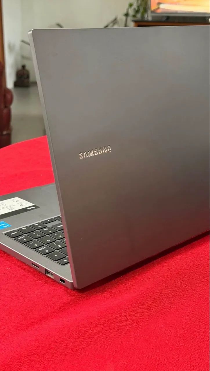 Vendo notebook Sansung Book