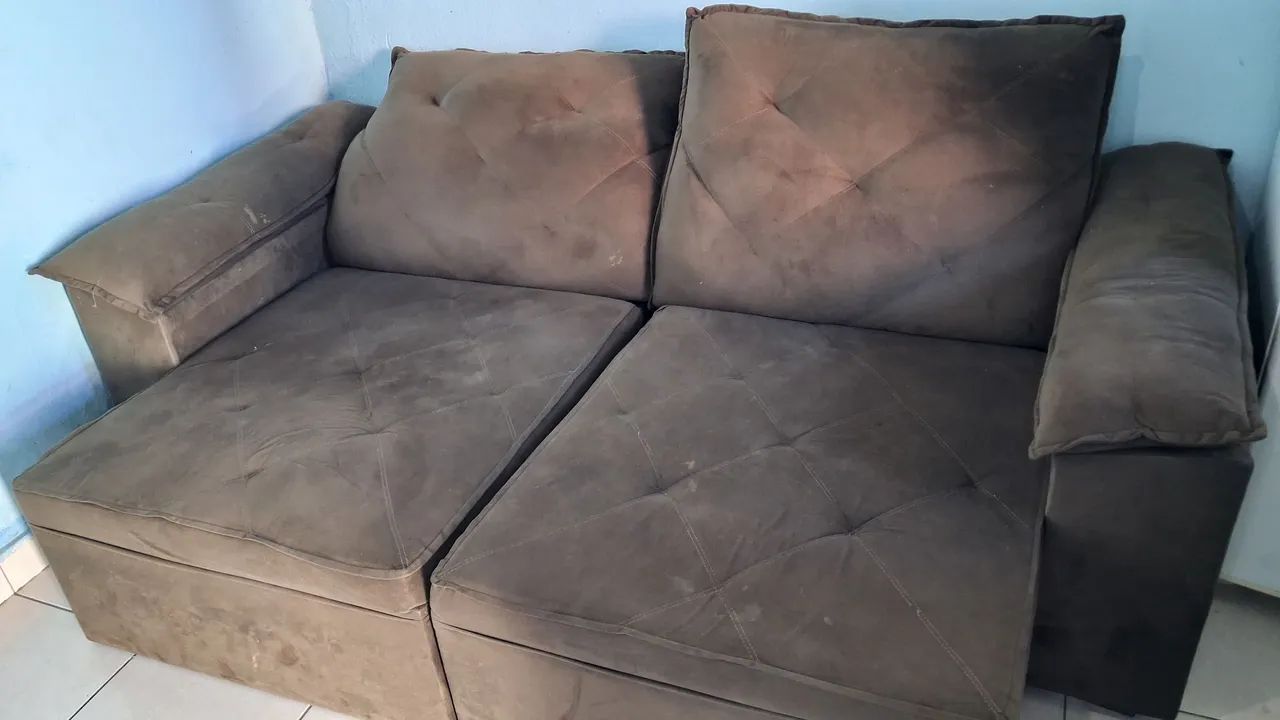 Sofá retrátil semi novo - Foto 2