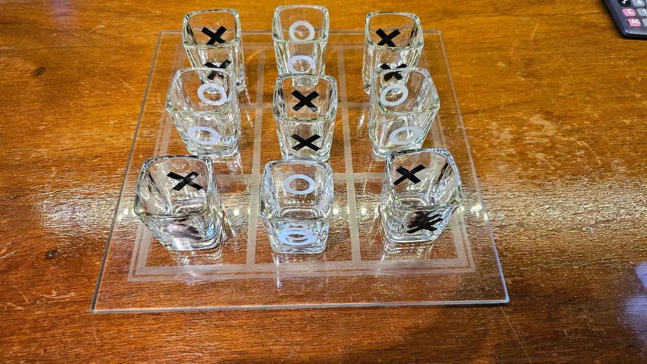 Jogo da velha de vidro para shots / beber / drinks - Foto 2