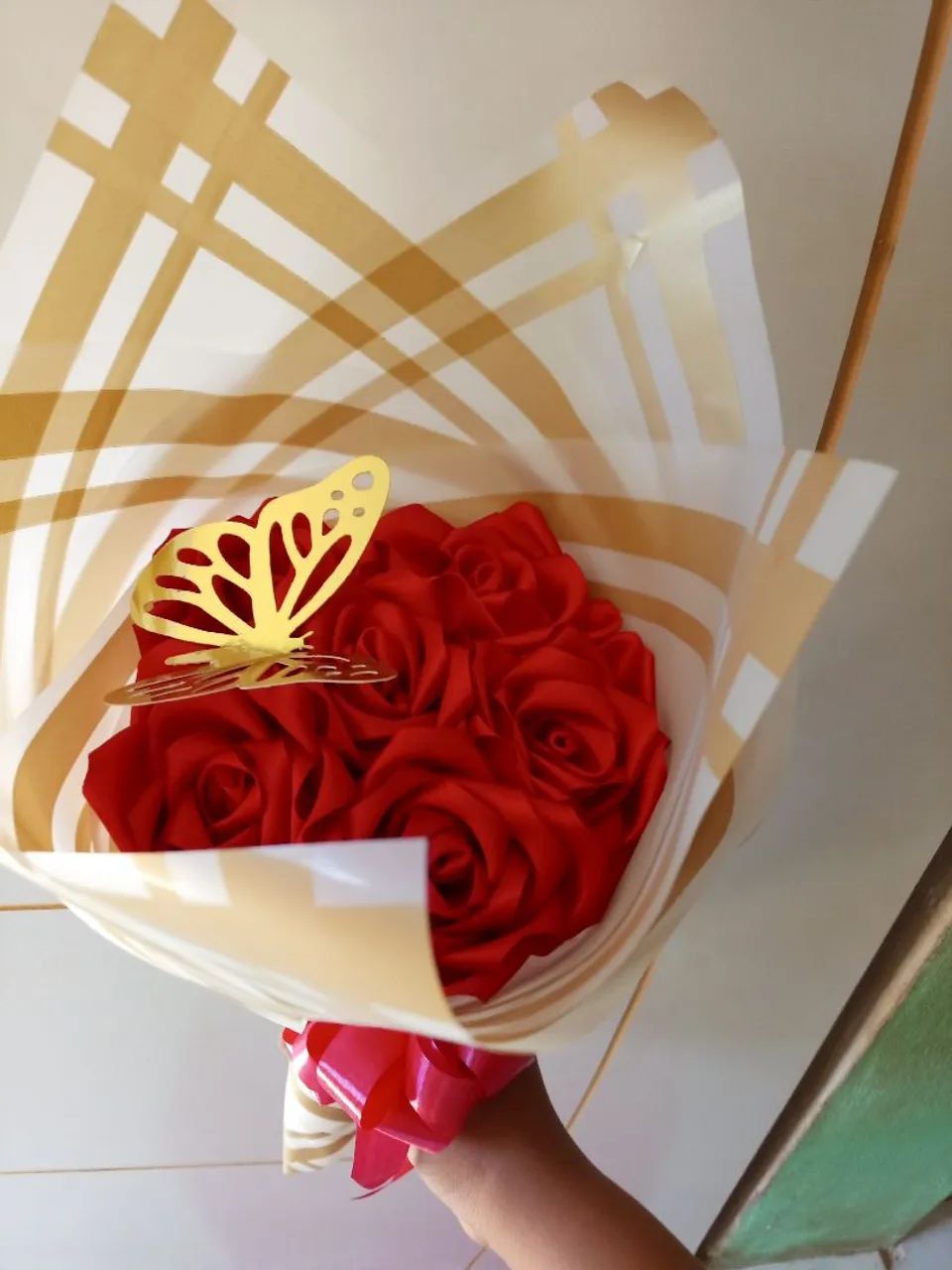 Buquês de Rosas e borboletas  - Foto 4