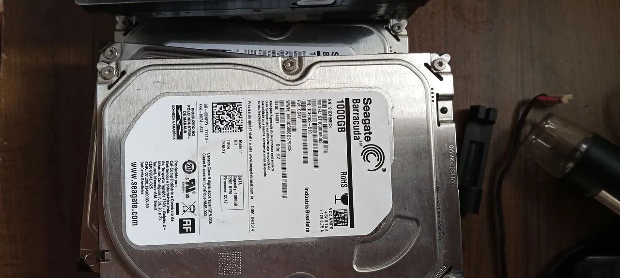 LOT 7 UNITS HDS SATA 1TB / TESTED / HEALTHY