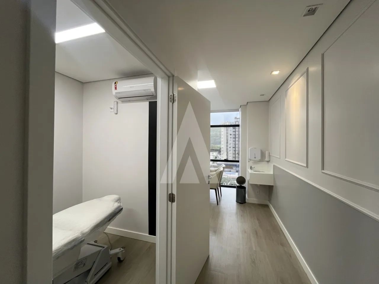 Sala comercial no Centro de Joinville, 30 m² - Foto 3