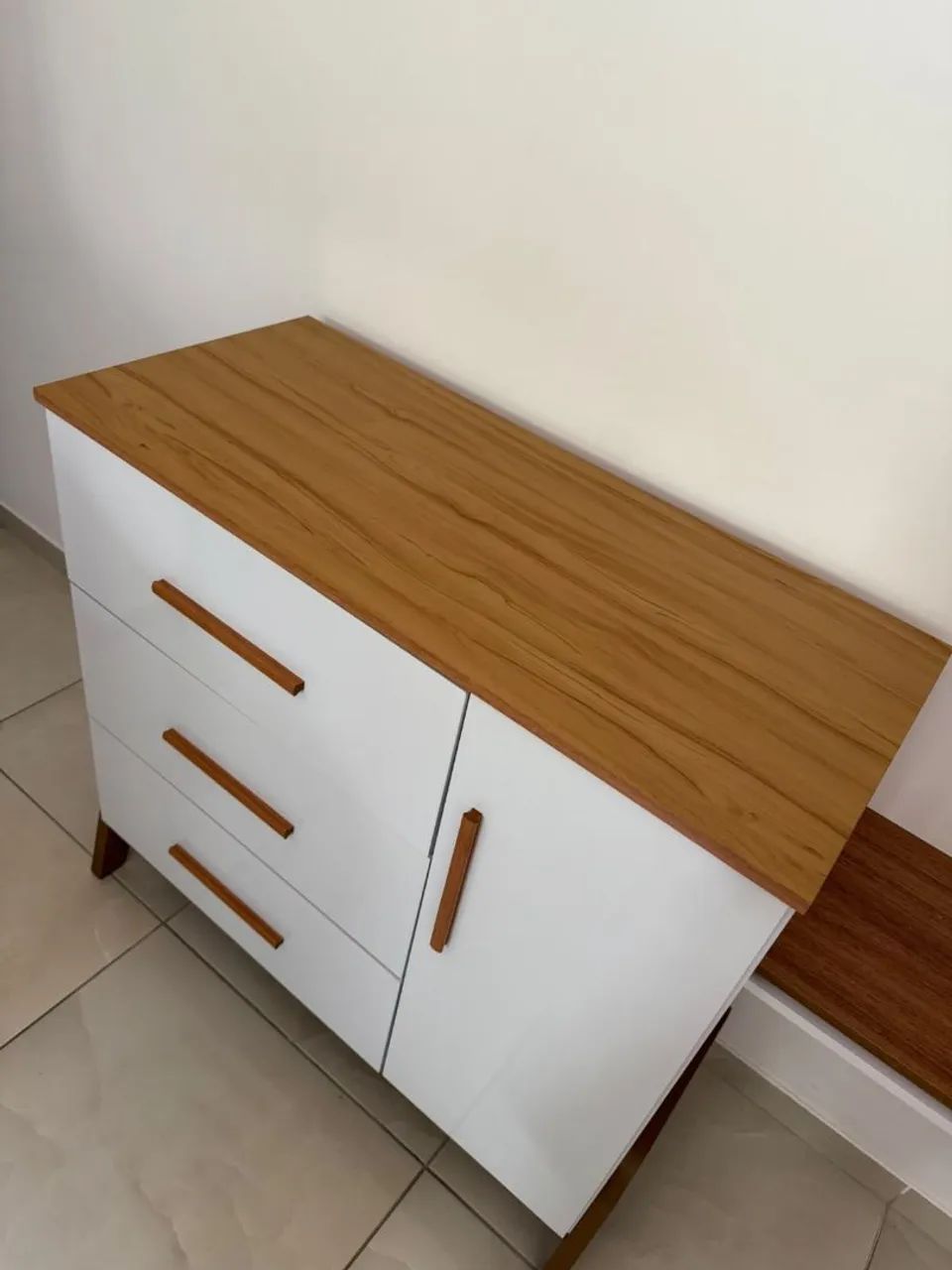 Cômoda muito linda e bem conservada  - Foto 2