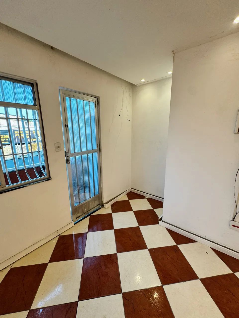 ALUGO SALA COMERCIAL EM ROCHA MIRANDA  - Foto 4
