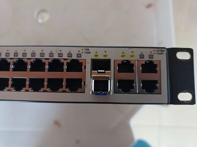 Switch D-link - DES1210-52 - Foto 3