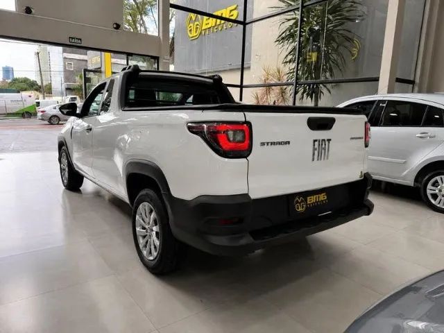 Fiat Strada Endurance 1.4 Flex 8V CS Plus 2023 - Foto 4