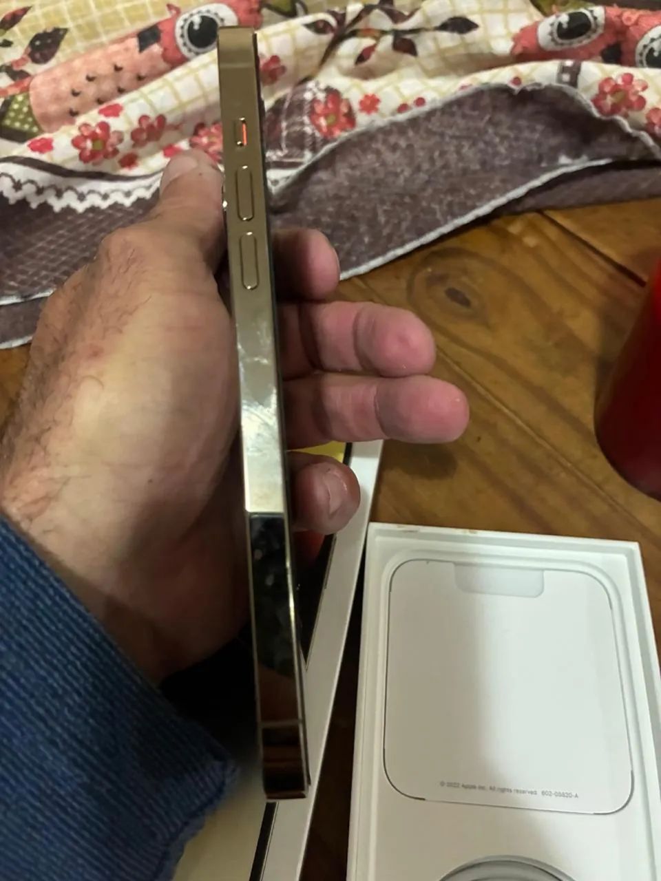 Iphone 14 pro max 256 Gold - Foto 4