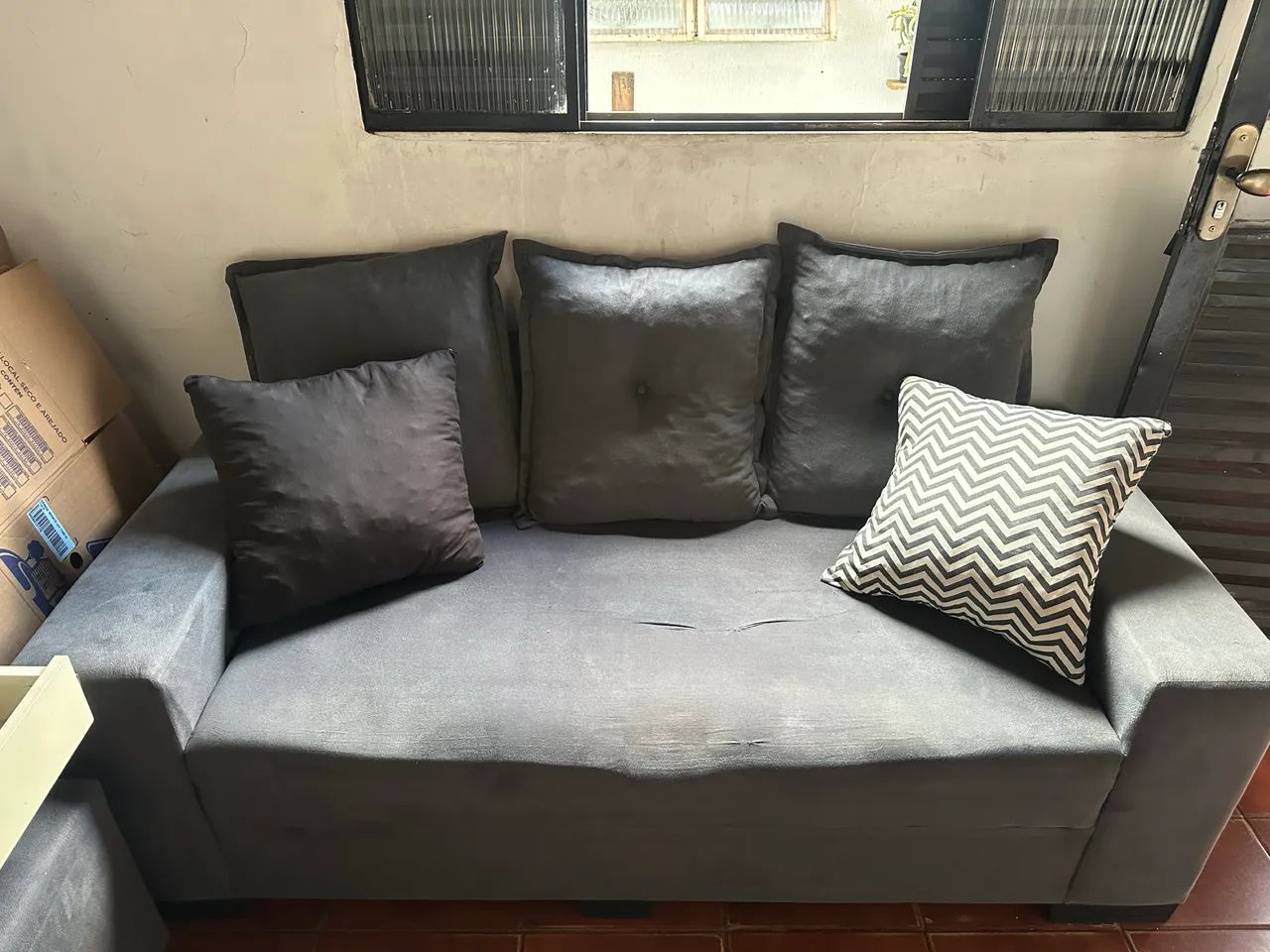 Sofá de 3 e 2 lugares + suporte dos pés.  - Foto 5