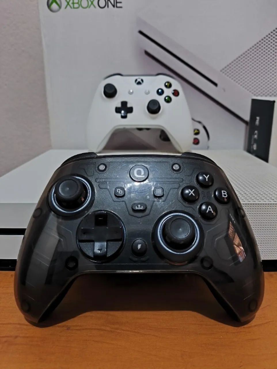 Xbox One S - 500gb - Foto 3