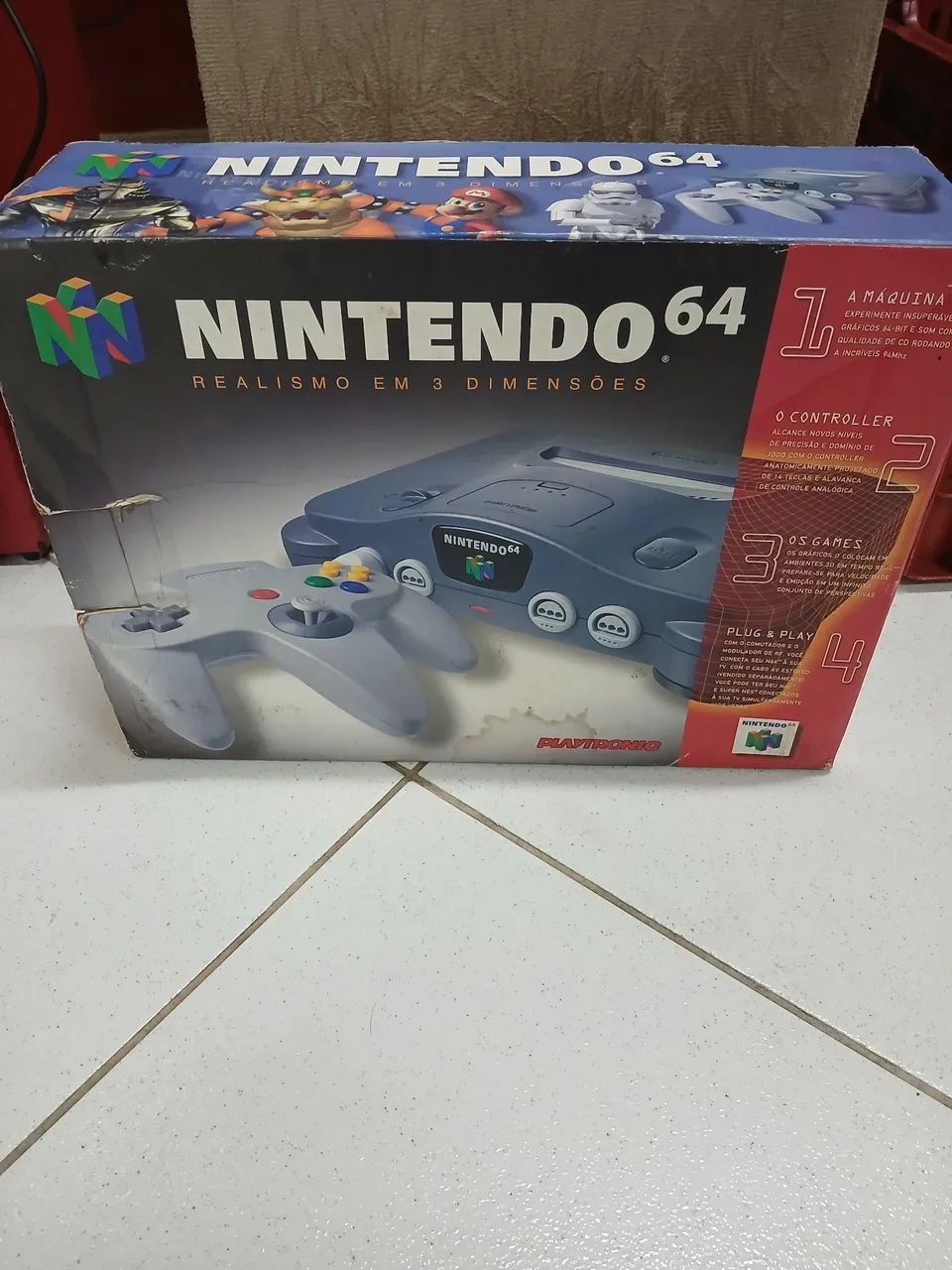 Nintendo 64 Playtronic na caixa com jogo - Foto 5