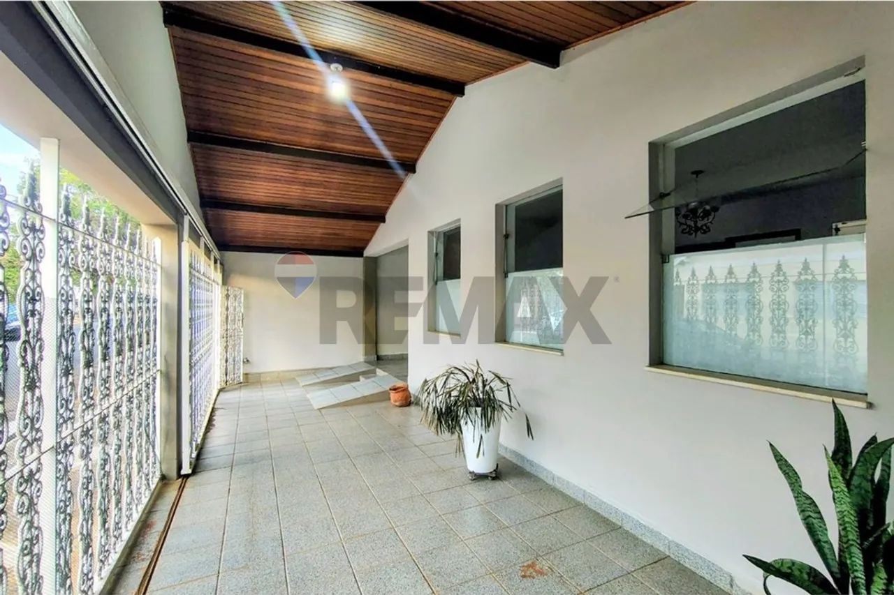 Casa à Venda, com 3 quartos, sendo 1 suíte, em Bairro Tradicional e Tranquilo de São Pedro - Foto 5