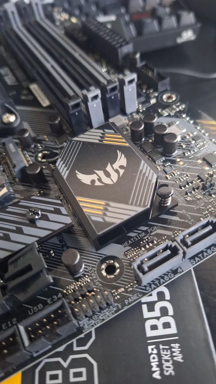 Placa-Mãe AM4 B550m-plus Tuf Gaming  - Foto 2
