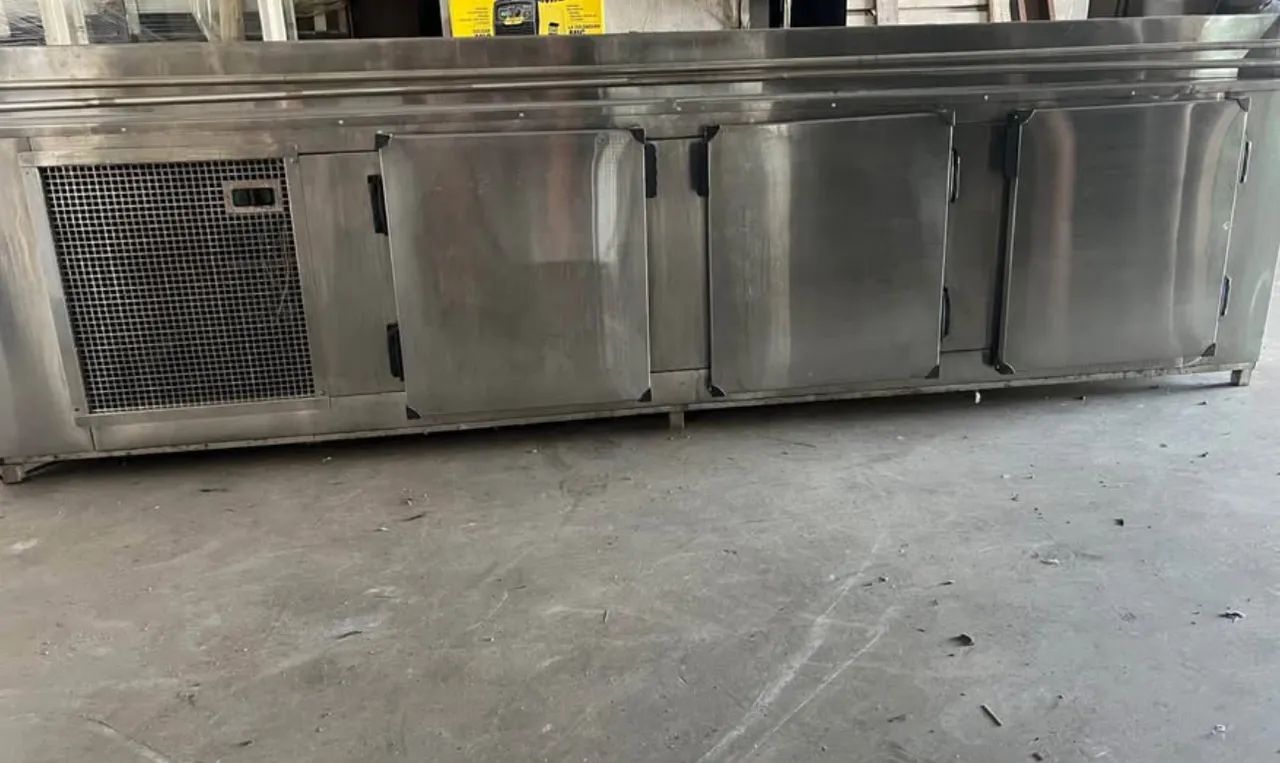 Balcão refrigerado semi novo - Leia o anúncio  - Foto 3